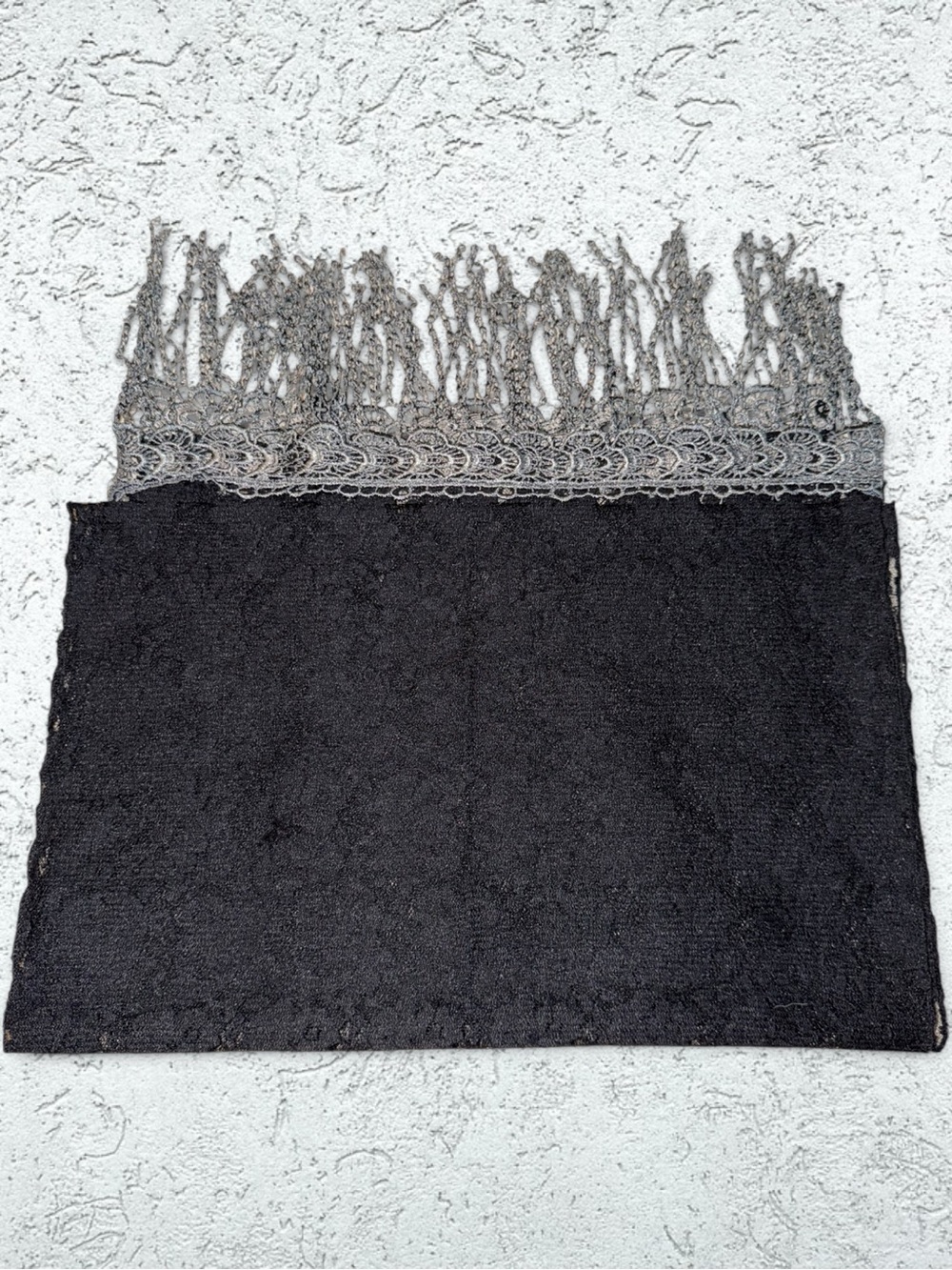 🌻Black Lacey Scarf with Gray Fringe